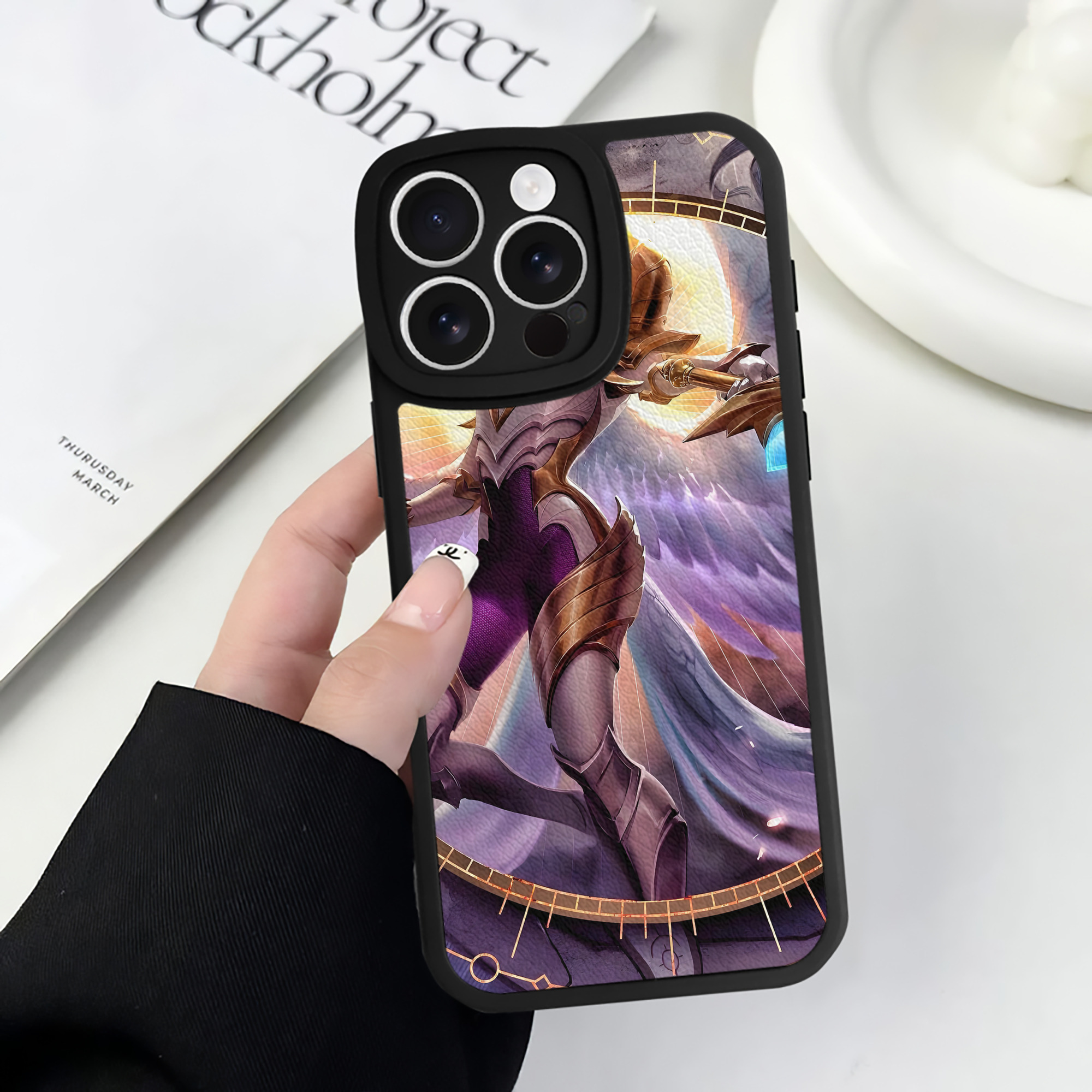 リーグ・オブ・レジェンド League of Legends LOL 【iPhone 16シリーズ対応】シリコンスマホケース（レザー調） 材質：シリコン